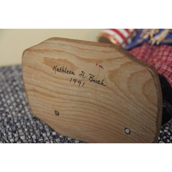 Kathleen bush 1991 signed vintage as is handmade drummer holiday Christmas decor - Picture 12 of 12
